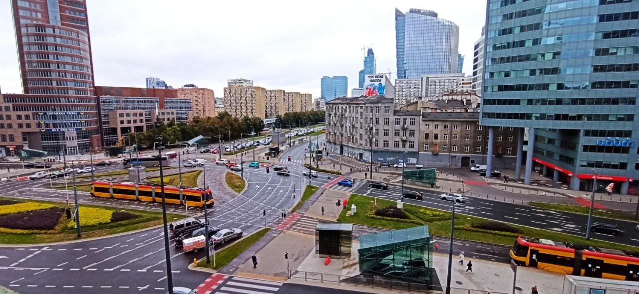 Top Apartamenty Centrum - Metro Rondo Onz Varšava Exteriér fotografie