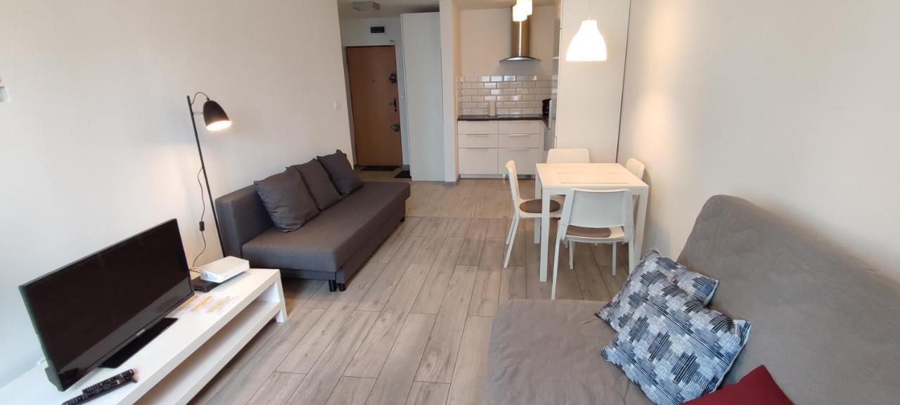 Top Apartamenty Centrum - Metro Rondo Onz Varšava Exteriér fotografie