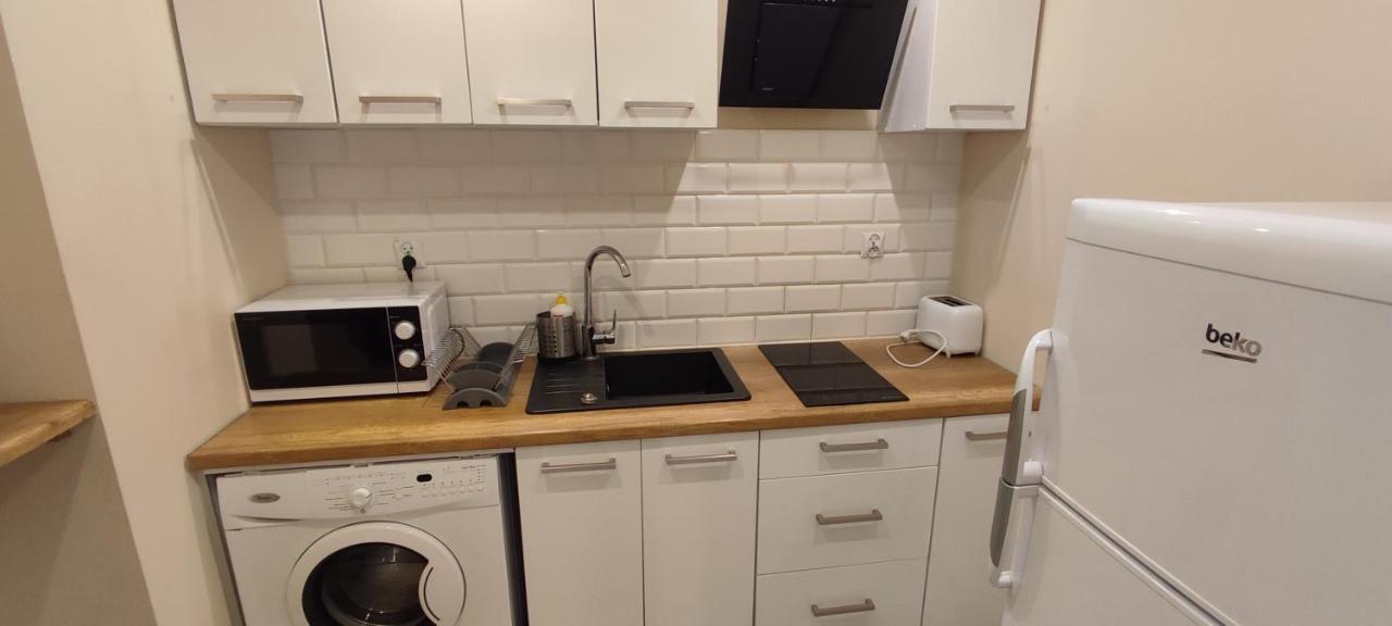 Top Apartamenty Centrum - Metro Rondo Onz Varšava Exteriér fotografie