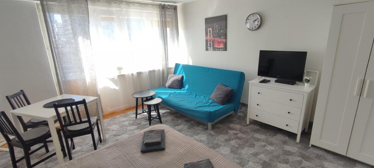 Top Apartamenty Centrum - Metro Rondo Onz Varšava Exteriér fotografie