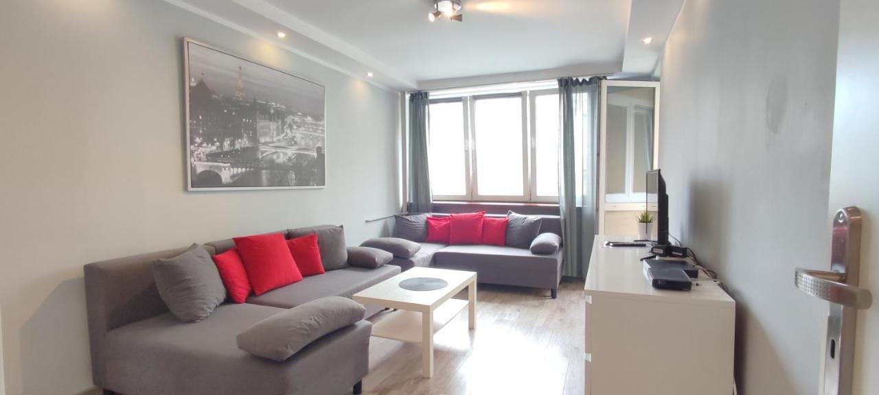 Top Apartamenty Centrum - Metro Rondo Onz Varšava Exteriér fotografie