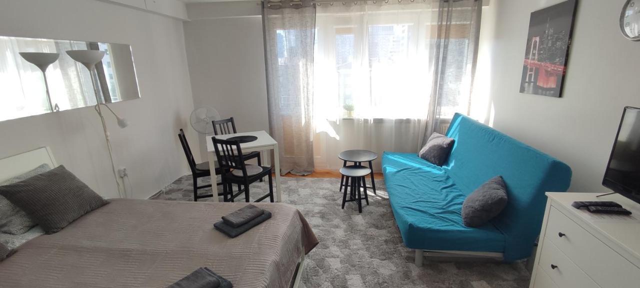 Top Apartamenty Centrum - Metro Rondo Onz Varšava Exteriér fotografie