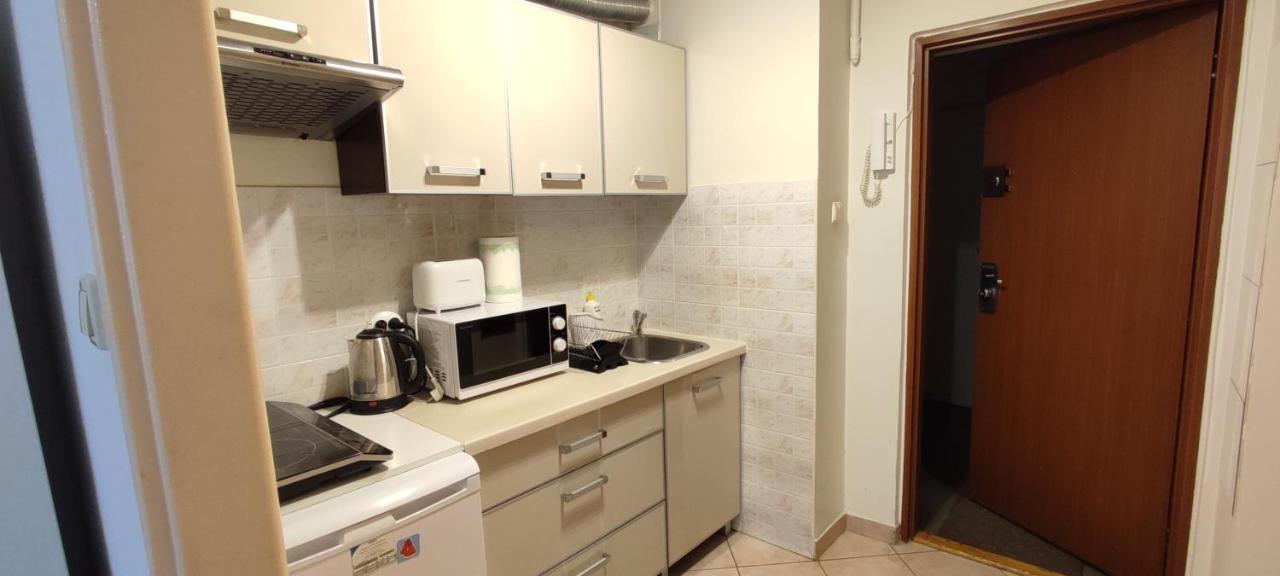 Top Apartamenty Centrum - Metro Rondo Onz Varšava Exteriér fotografie