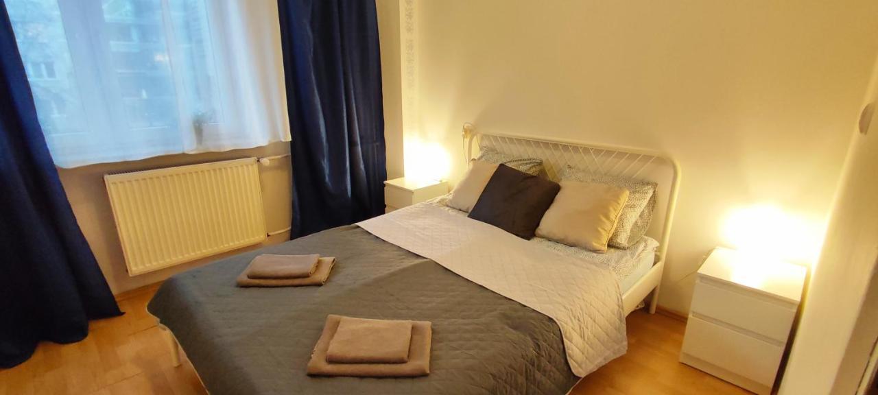 Top Apartamenty Centrum - Metro Rondo Onz Varšava Exteriér fotografie